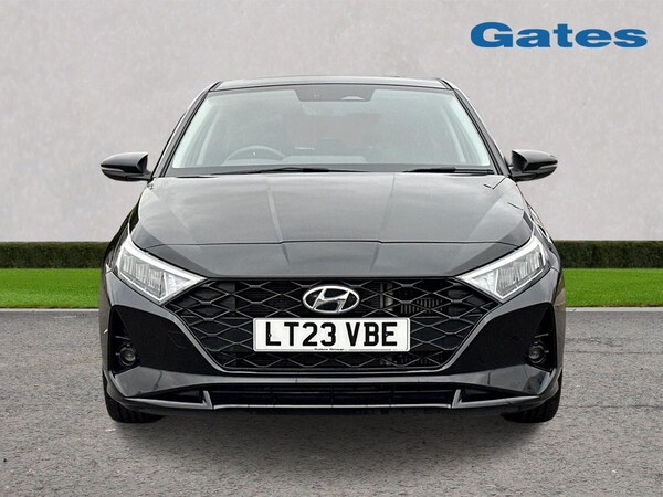 Used Hyundai i20 2023 for sale - 76203731: Photo 2