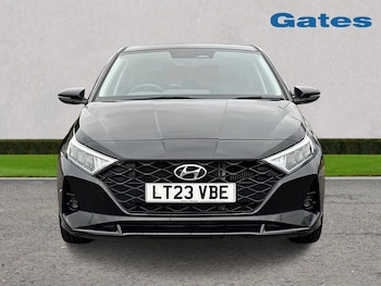 Used Hyundai i20 2023 for sale - 76203731: Photo 2