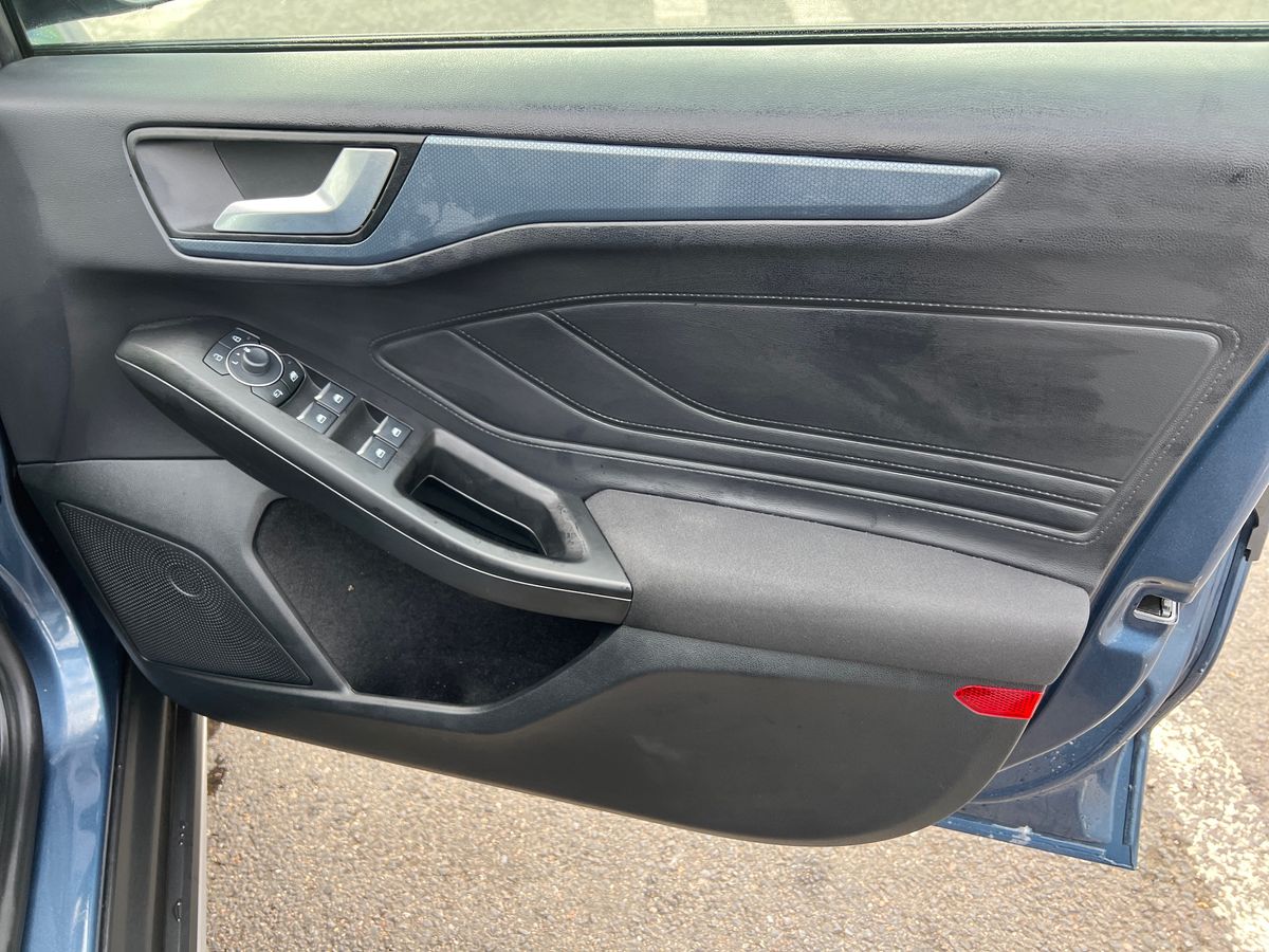 Used Ford Focus 2024 for sale - 76355031: Photo 35