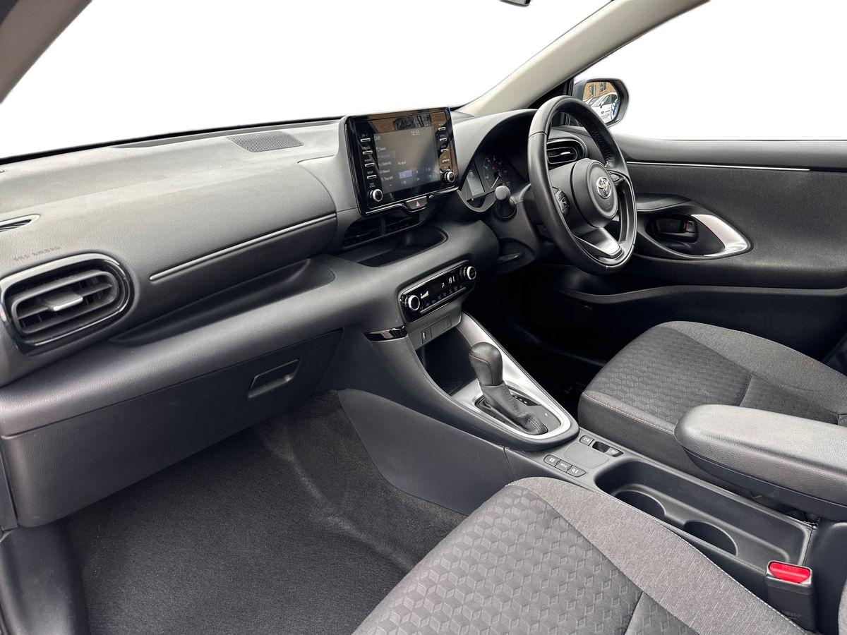 Used Toyota Yaris 2023 for sale - 78158596: Photo 11