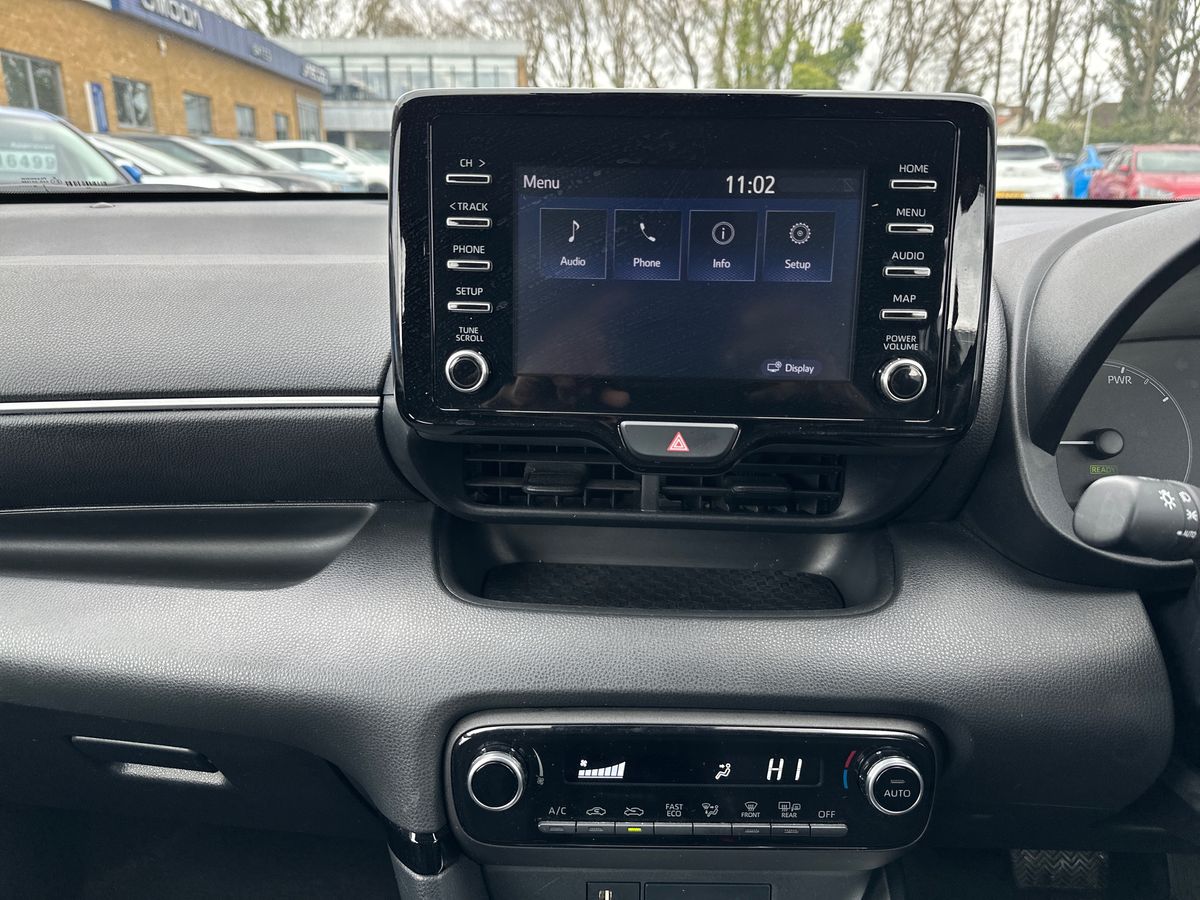 Used Toyota Yaris 2023 for sale - 78158596: Photo 19