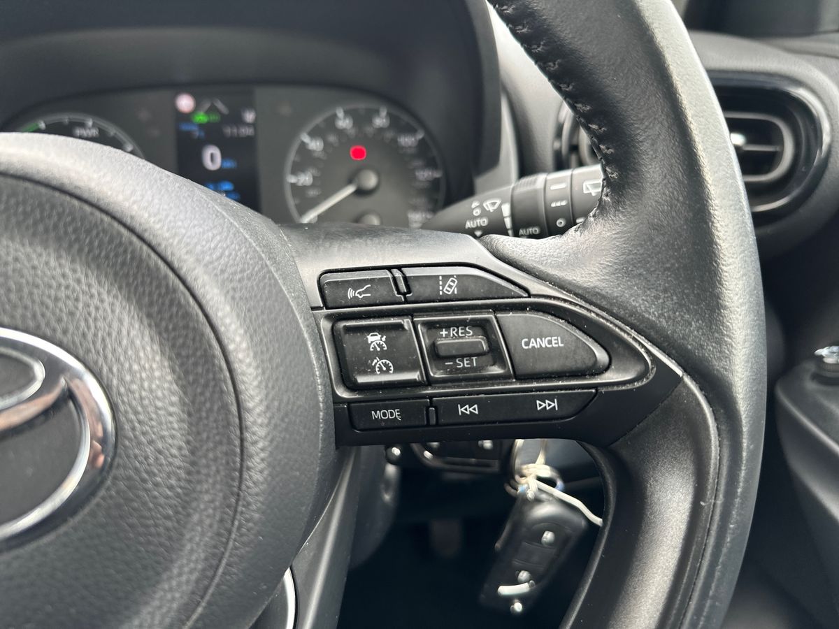 Used Toyota Yaris 2023 for sale - 78158596: Photo 27