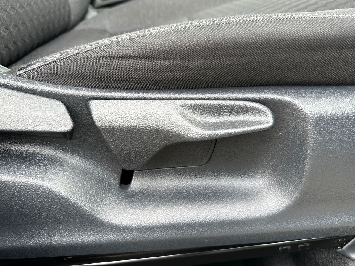 Used Toyota Yaris 2023 for sale - 78158596: Photo 30