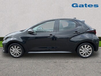 Used Toyota Yaris 2023 for sale - 78158596: Photo
