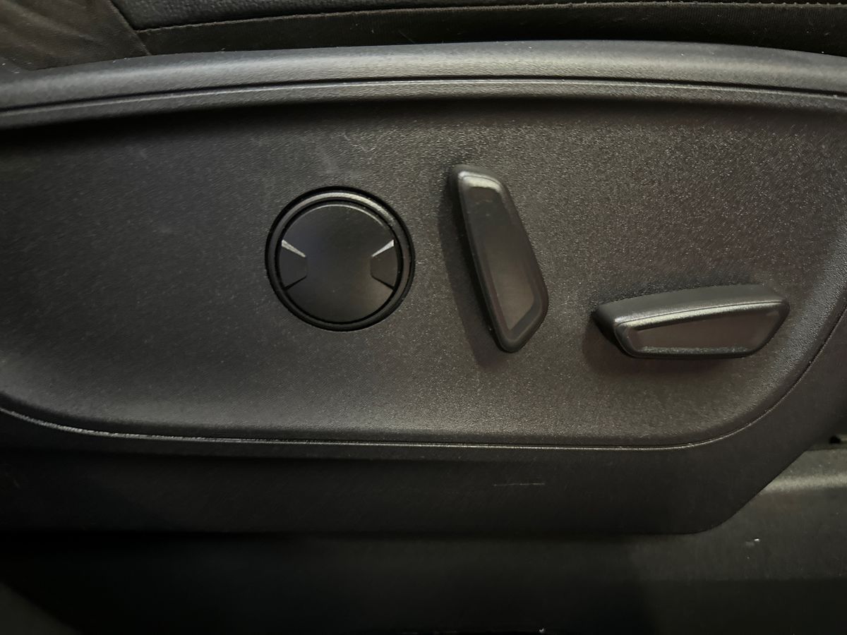 Used Ford Kuga 2023 for sale - 76434685: Photo 30