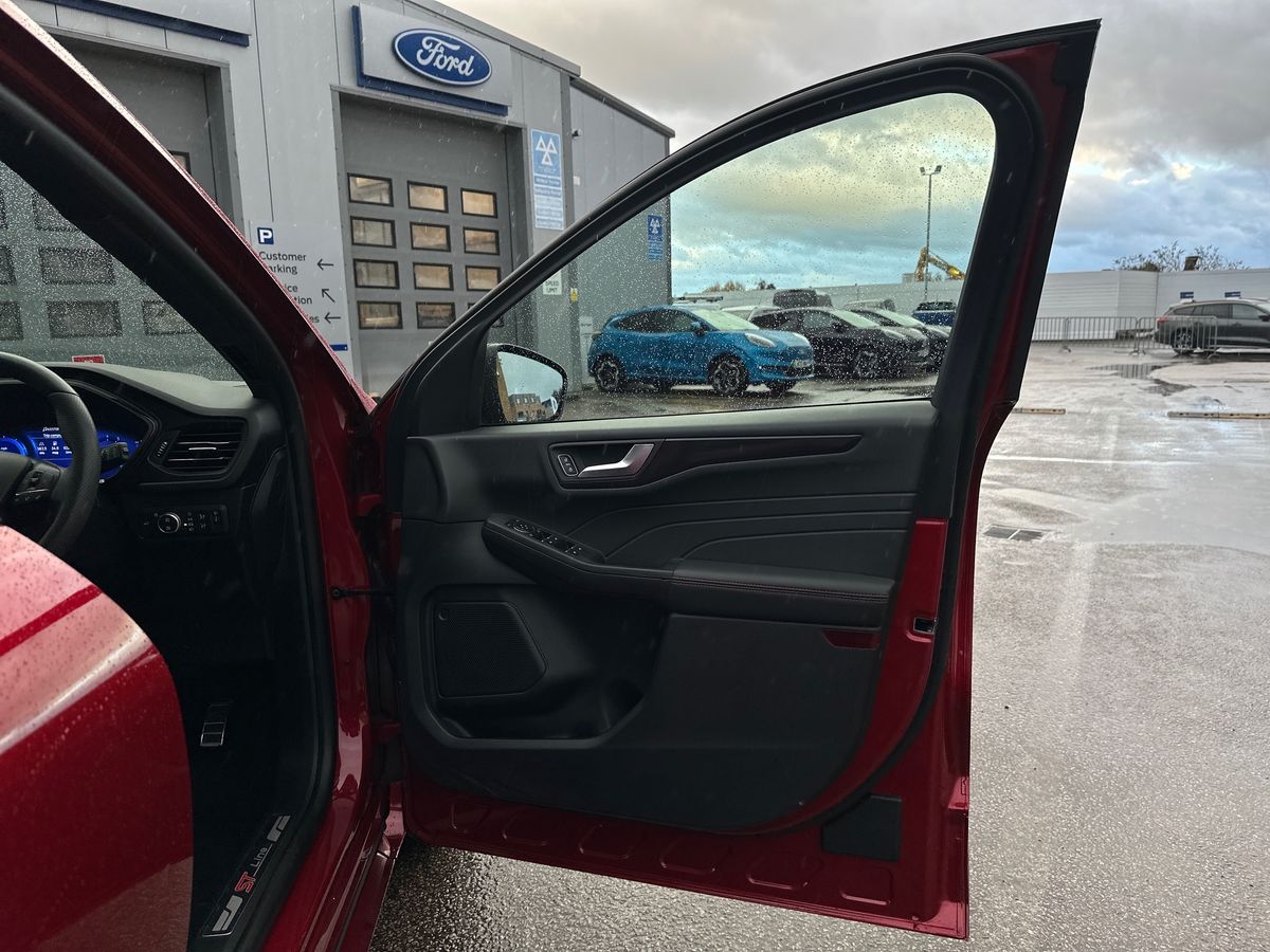 Used Ford Kuga 2023 for sale - 76434685: Photo 35