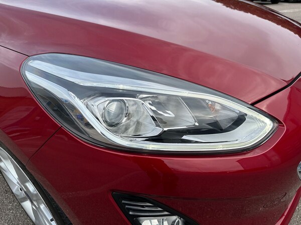 Used Ford Fiesta 2018 for sale - 76018247: Photo 32