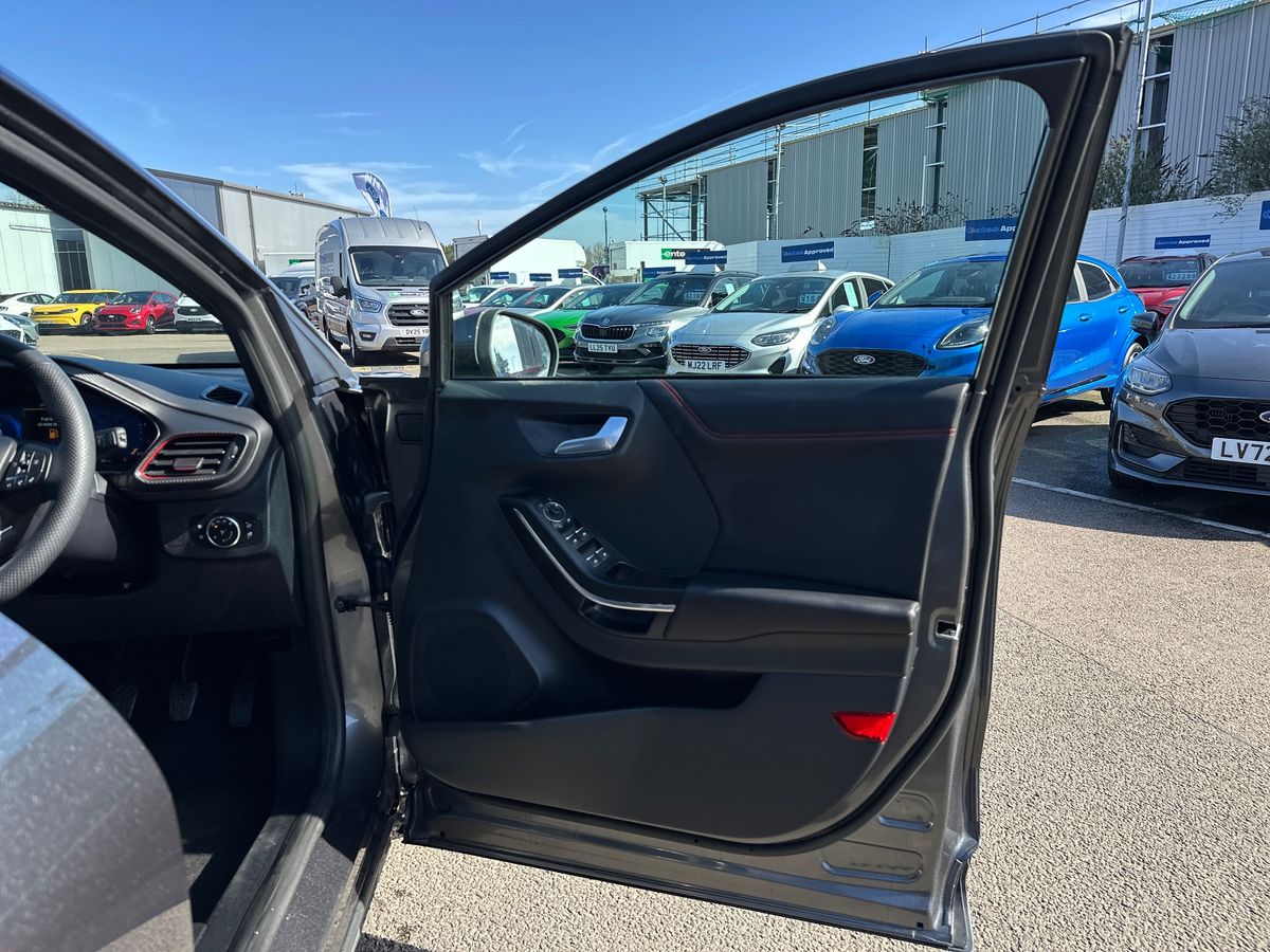 Used Ford Puma 2023 for sale - 77927349: Photo 35