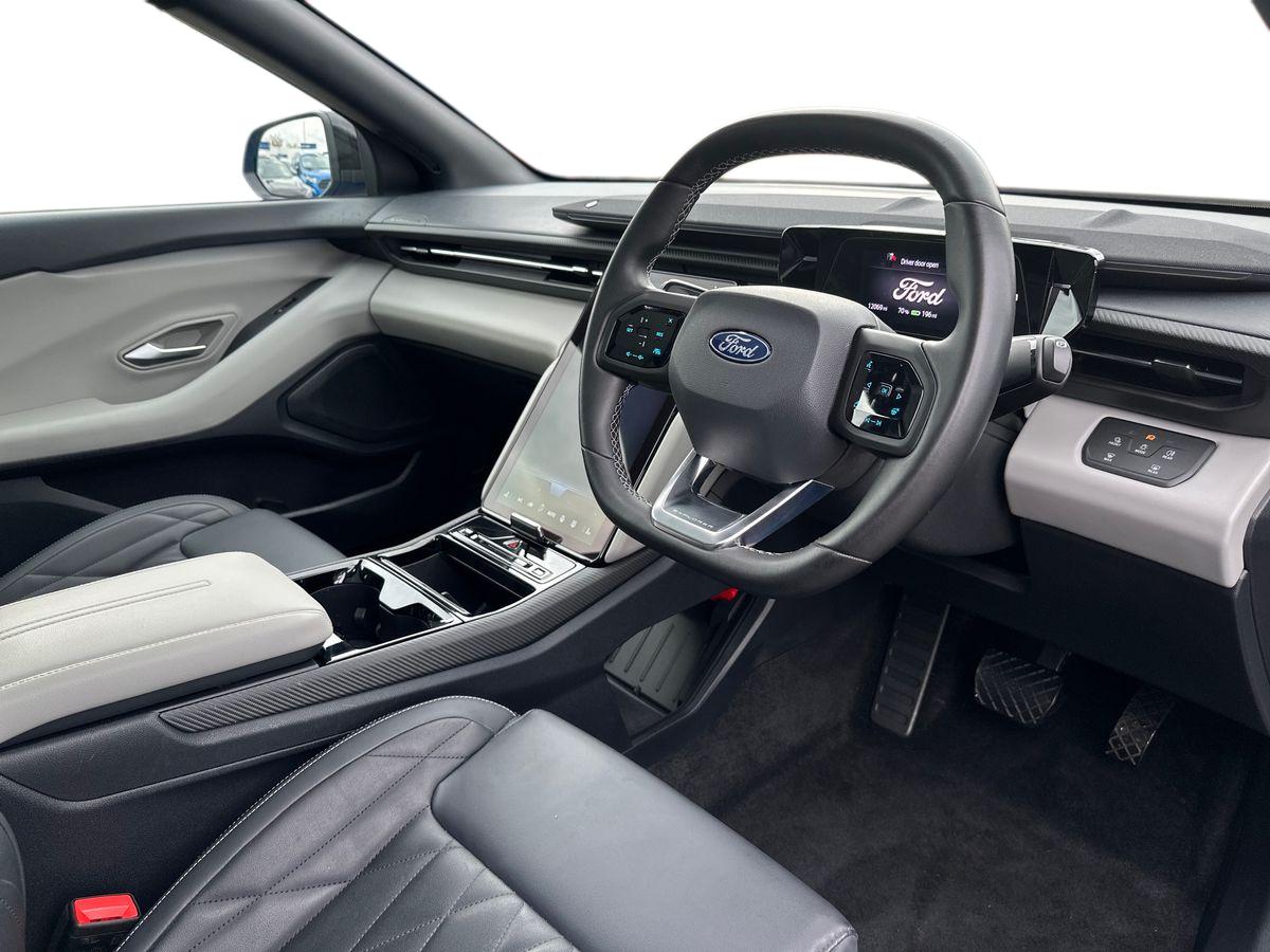 Used Ford Explorer 2024 for sale - 76466406: Photo 10