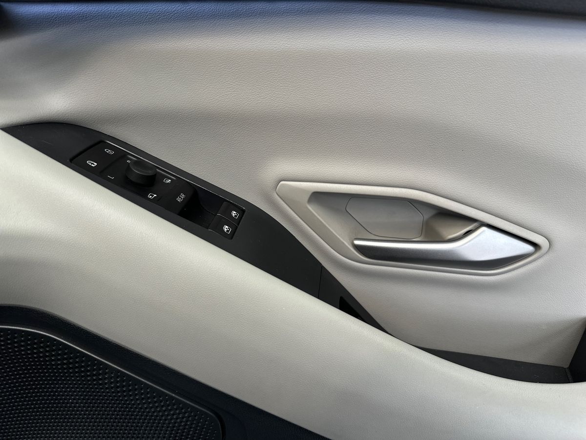 Used Ford Explorer 2024 for sale - 76466406: Photo 25