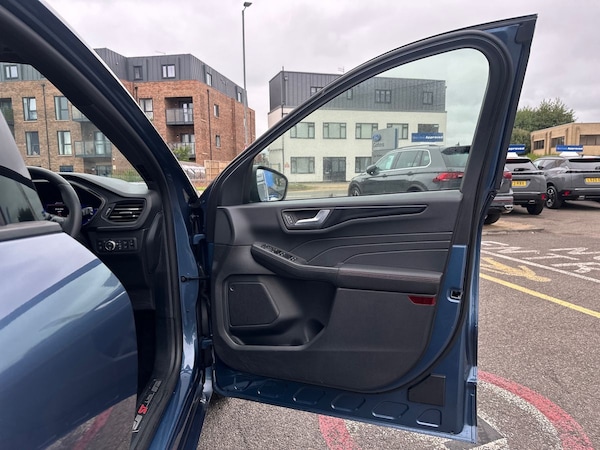 Used Ford Kuga 2022 for sale - 76254906: Photo 35