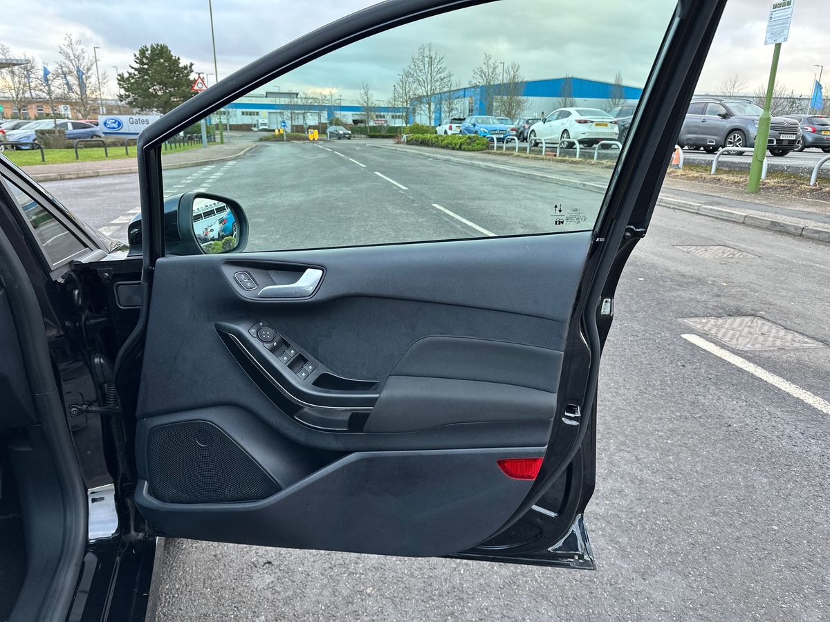 Used Ford Fiesta 2023 for sale - 77360549: Photo 35