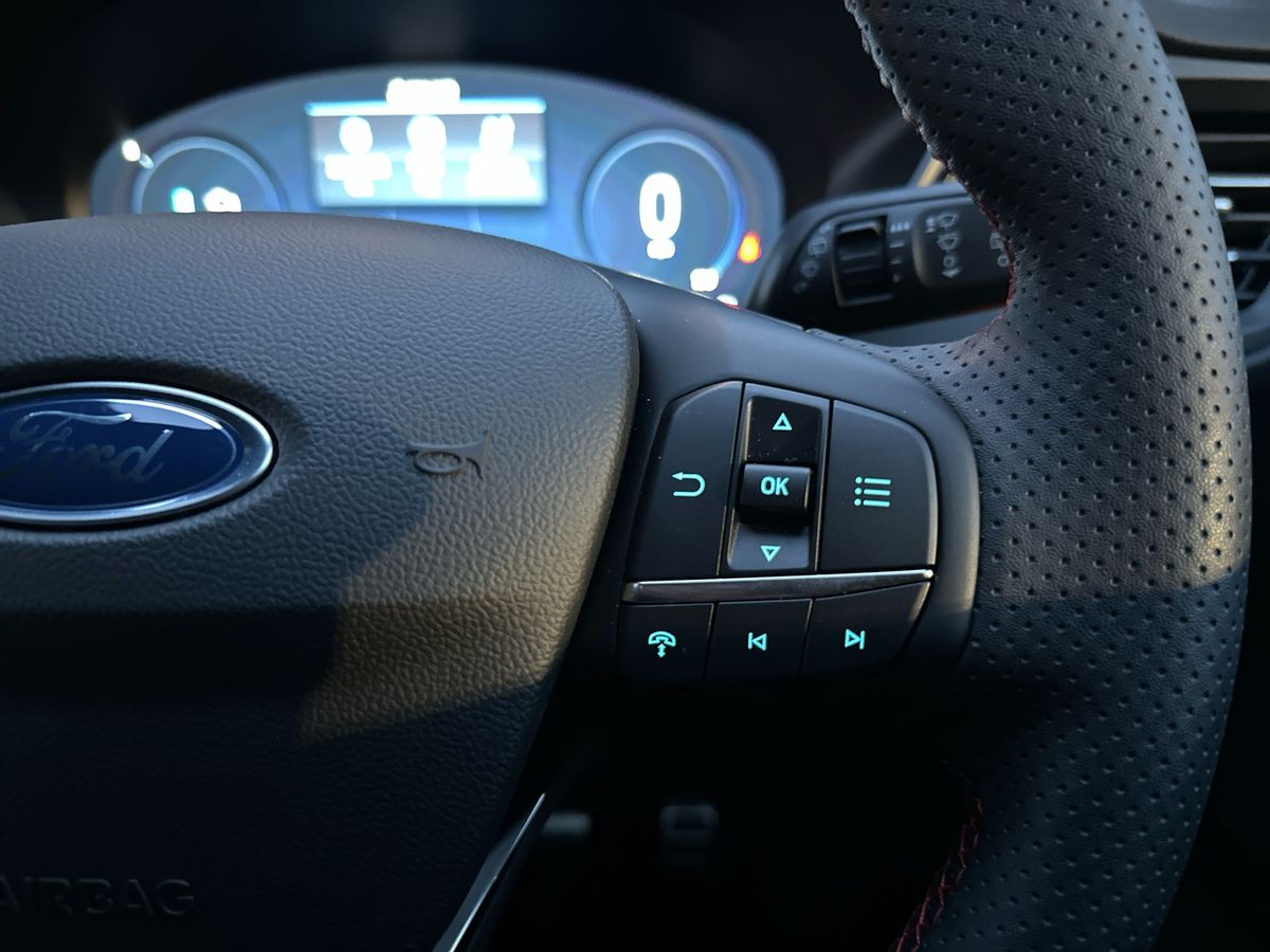 Used Ford Kuga 2025 for sale - 77388968: Photo 27