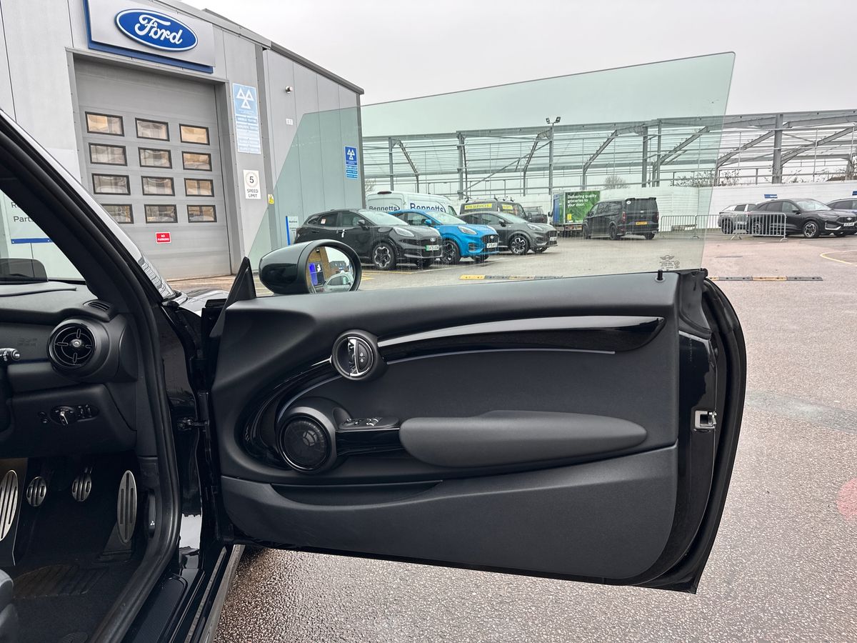 Used MINI Hatch 2023 for sale - 77428076: Photo 35