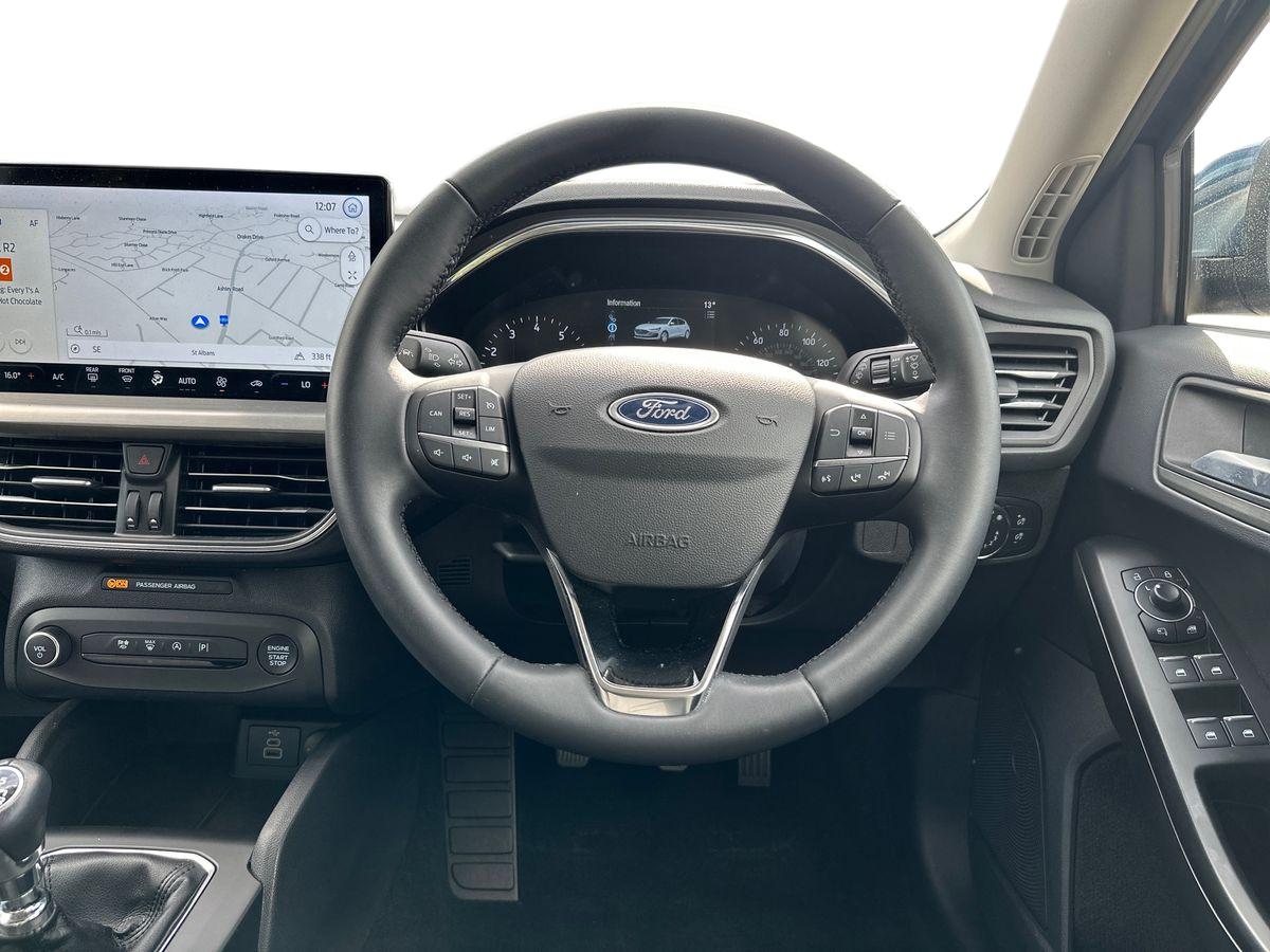 Used Ford Focus 2023 for sale - 76124588: Photo 17
