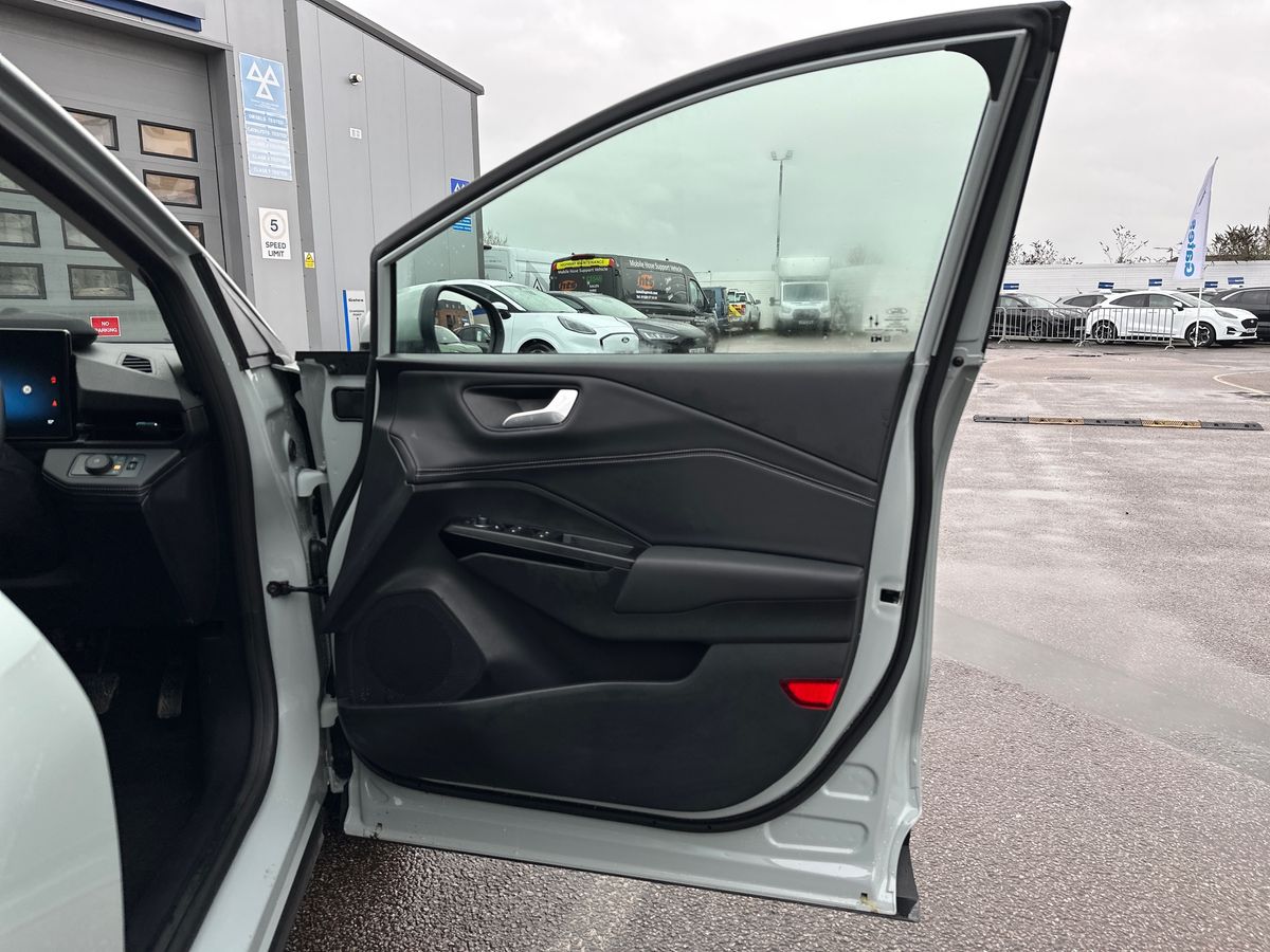 Used Ford Puma 2024 for sale - 76960161: Photo 35