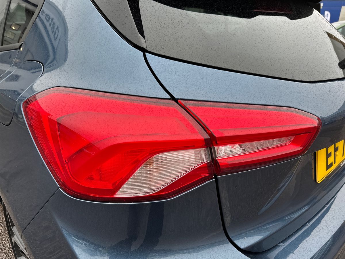 Used Ford Focus 2022 for sale - 76954455: Photo 33