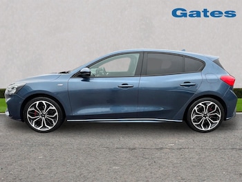 Used Ford Focus 2022 for sale - 76954455: Photo