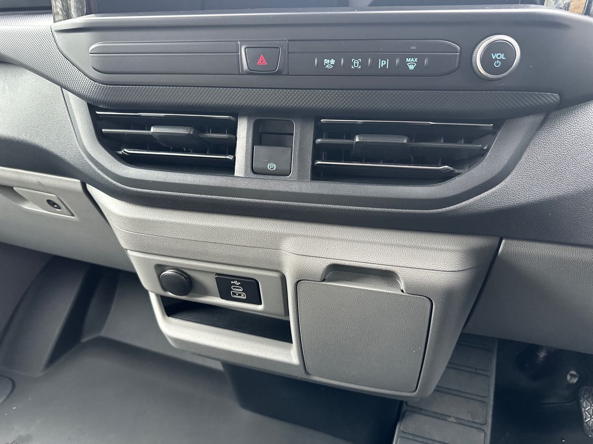 Vehicle 28