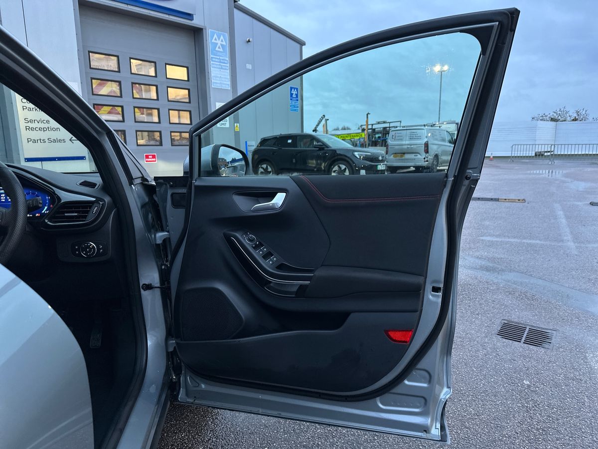 Used Ford Puma 2024 for sale - 76872891: Photo 35