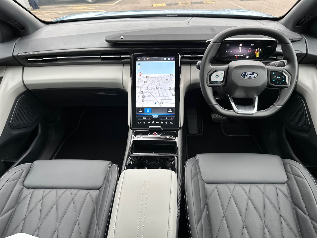 Used Ford Explorer 2025 for sale - 78055328: Photo 15