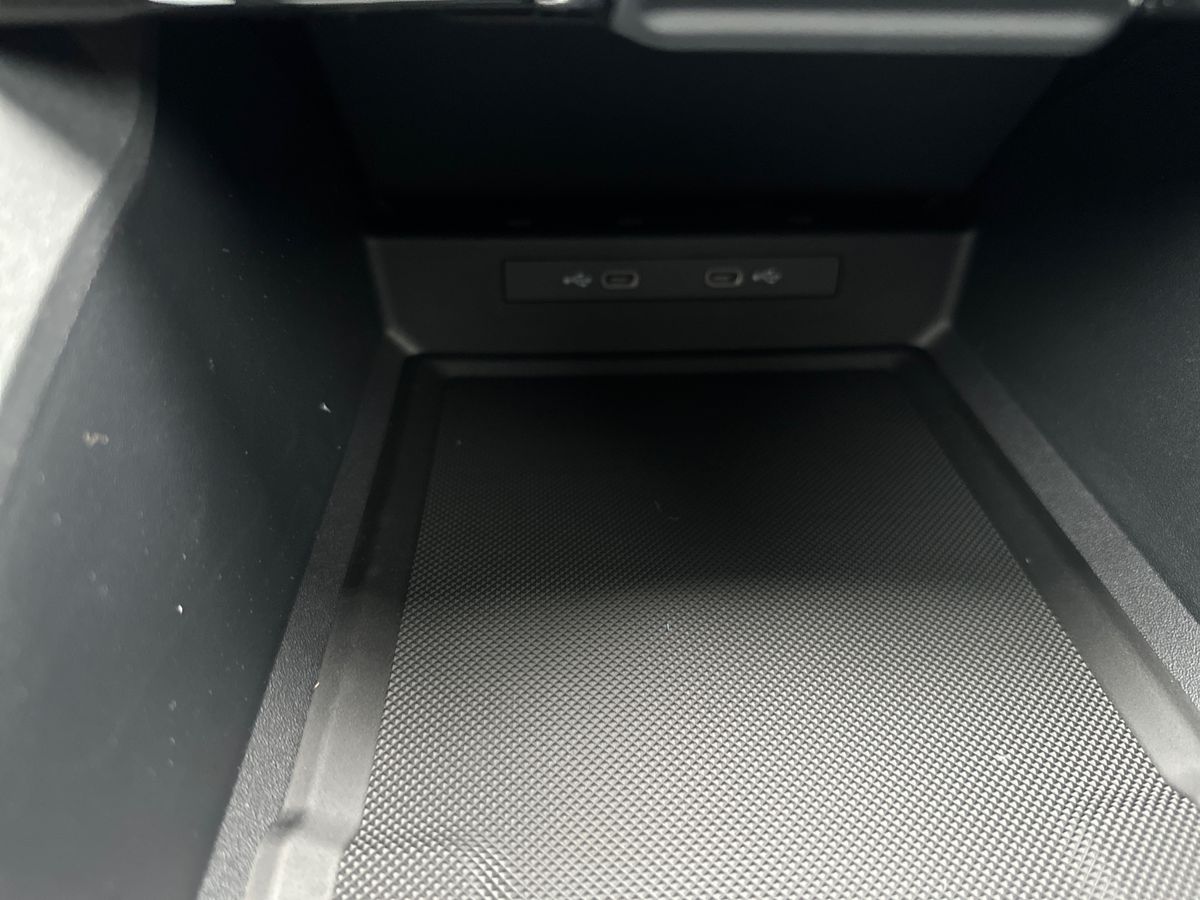 Used Ford Explorer 2025 for sale - 78055328: Photo 24