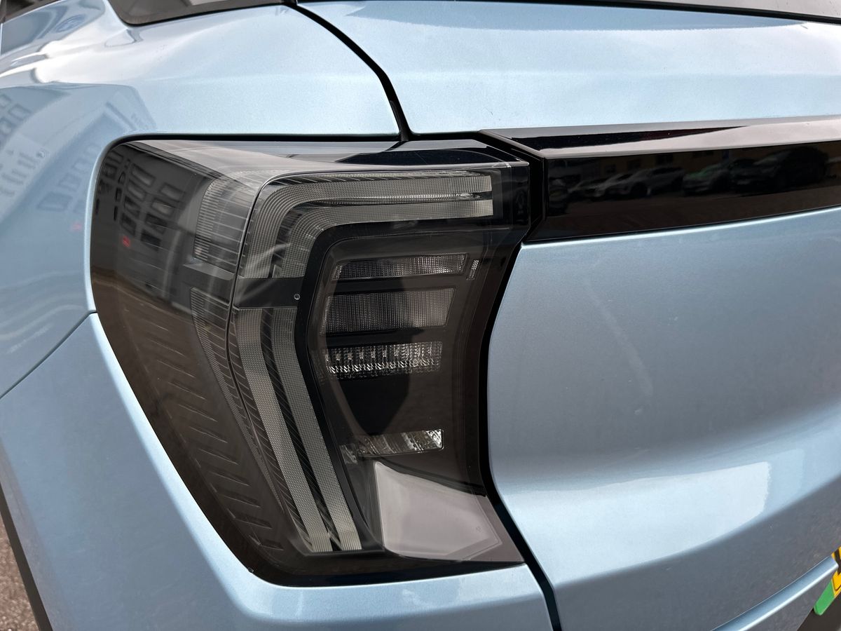 Used Ford Explorer 2025 for sale - 78055328: Photo 33