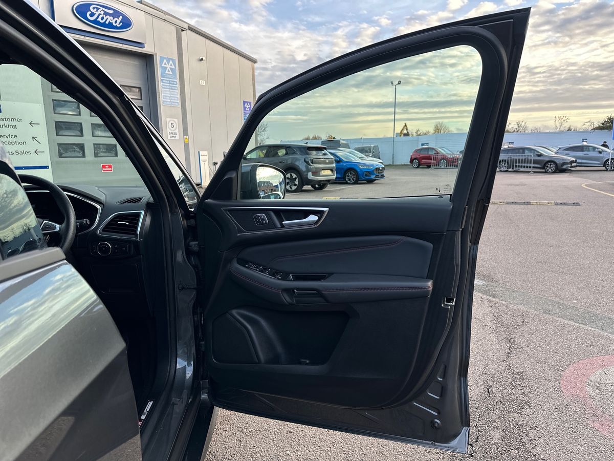 Used Ford S-Max 2024 for sale - 76474949: Photo 35