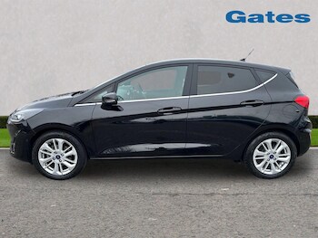 Used Ford Fiesta 2023 for sale - 77755737: Photo