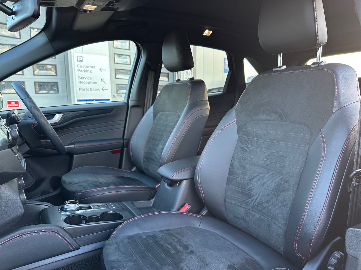 Used Ford Kuga 2023 for sale - 76894704: Photo 13