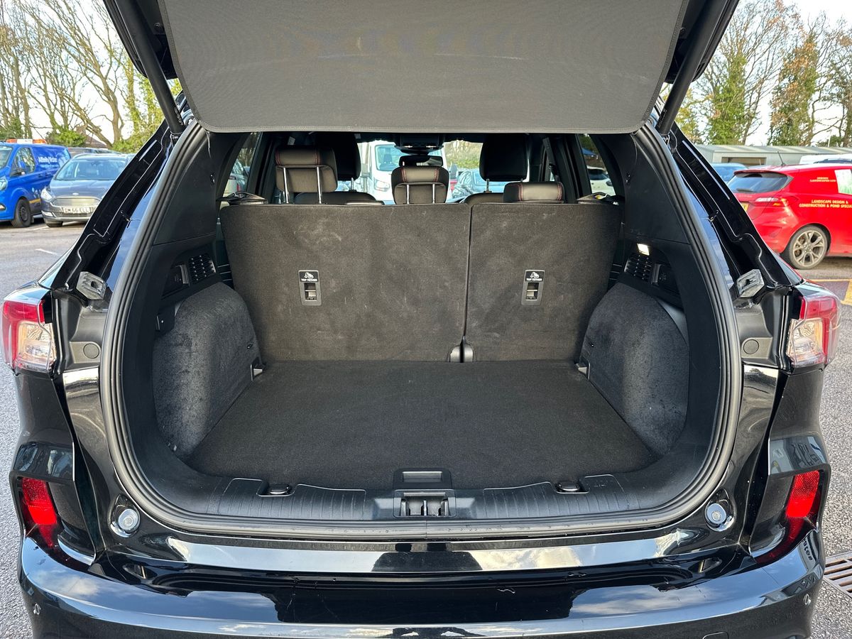 Used Ford Kuga 2023 for sale - 76894704: Photo 34