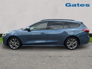 Used Ford Focus 2023 for sale - 79063938: Photo