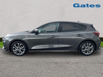 Used Ford Focus 2024 for sale - 78624499: Photo