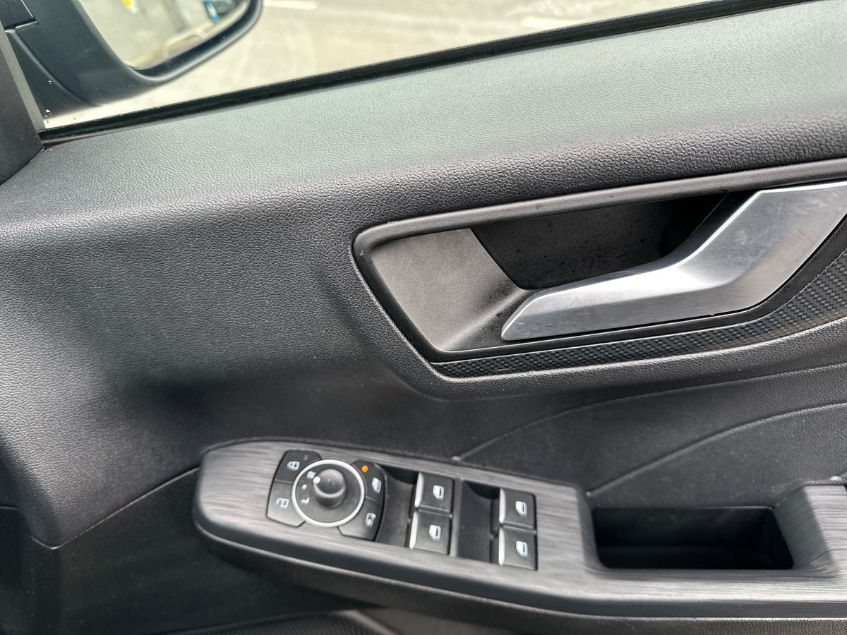 Used Ford Kuga 2023 for sale - 78108592: Photo 25