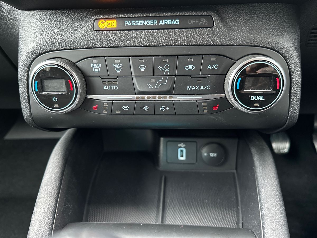 Used Ford Focus 2020 for sale - 76971210: Photo 22