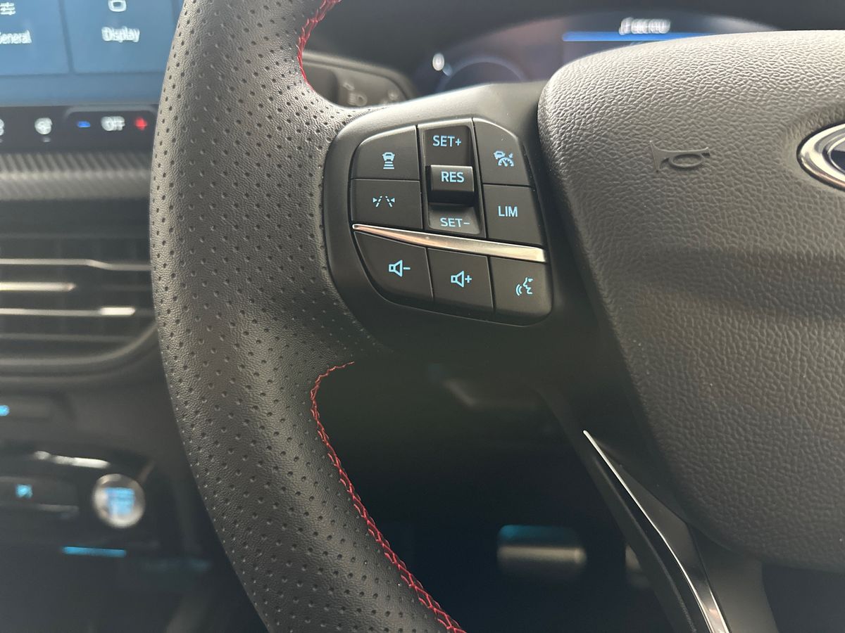 Used Ford Kuga 2025 for sale - 78172567: Photo 26