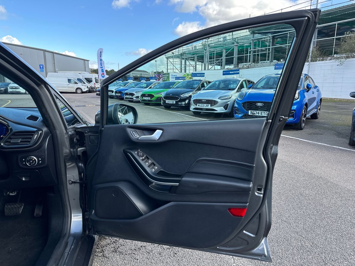 Used Ford Fiesta 2023 for sale - 78148821: Photo 35