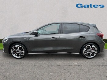 Used Ford Focus 2023 for sale - 78328707: Photo