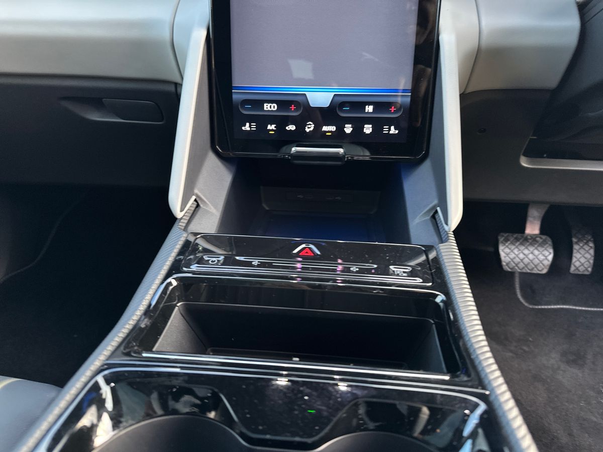 Used Ford Explorer 2024 for sale - 77360483: Photo 22