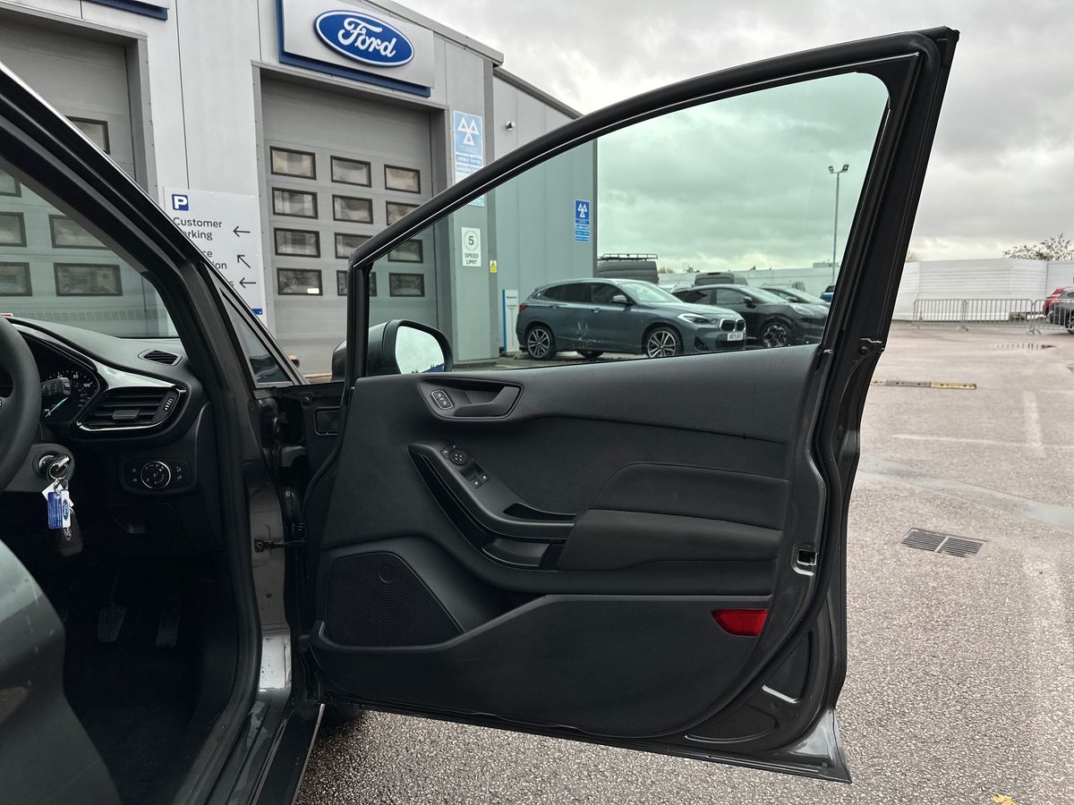 Used Ford Fiesta 2022 for sale - 76452280: Photo 35