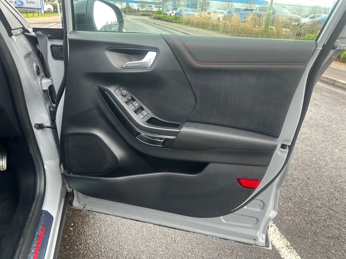 Used Ford Puma 2023 for sale - 76881865: Photo 35