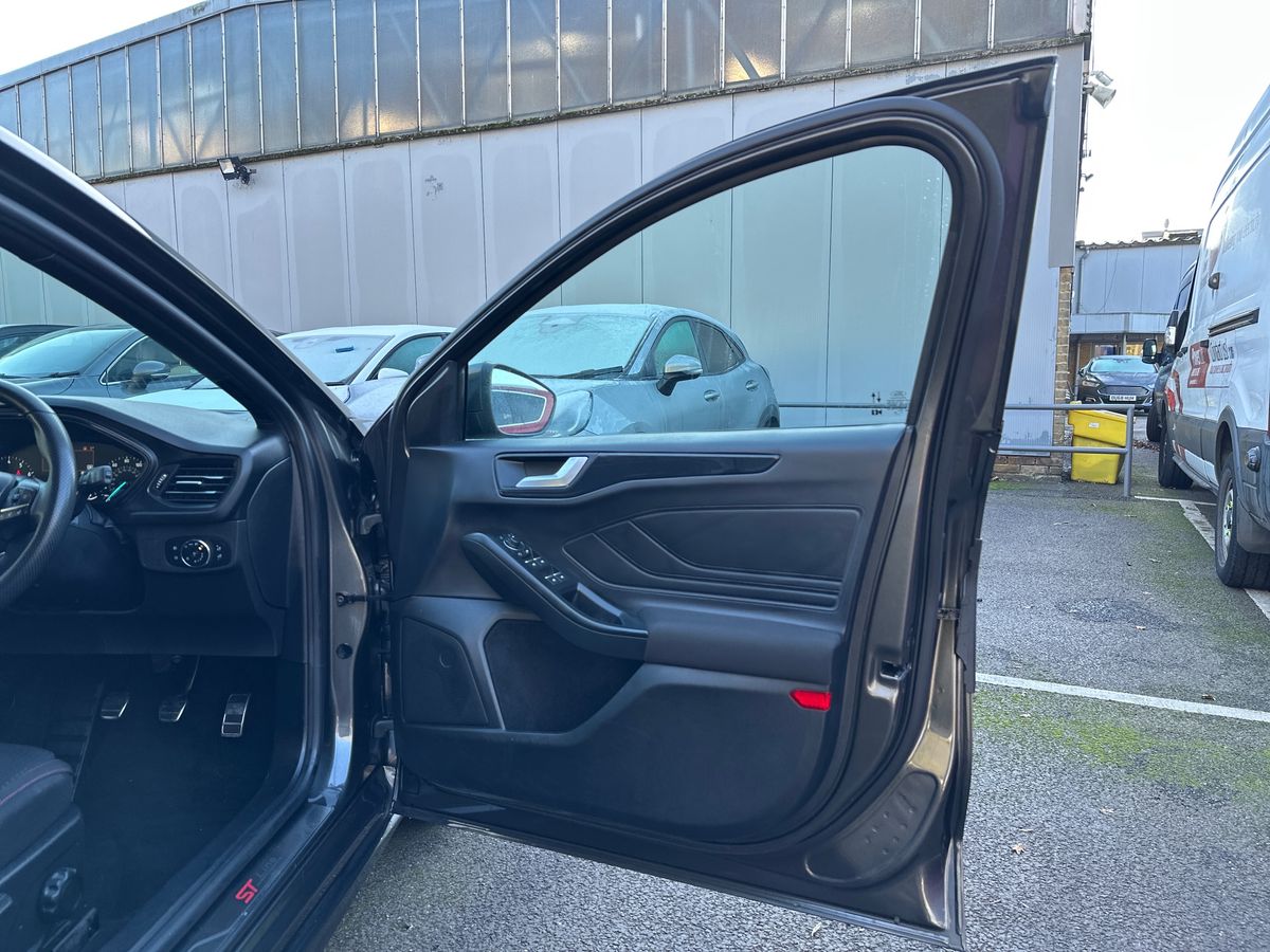 Used Ford Focus 2024 for sale - 77082531: Photo 35