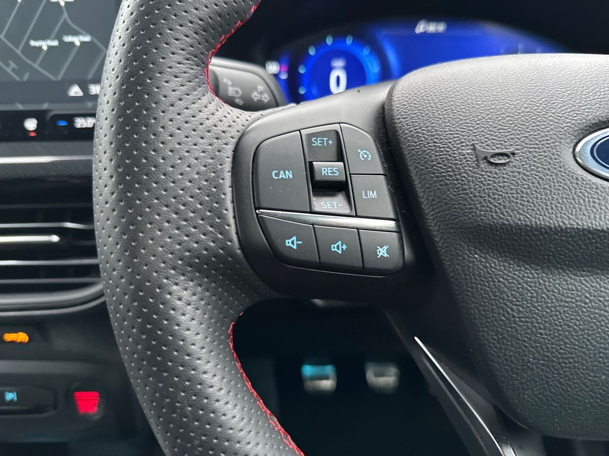 Used Ford Focus 2022 for sale - 76881896: Photo 26