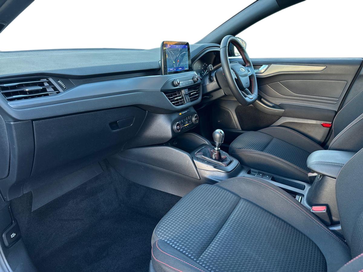 Used Ford Focus 2022 for sale - 76796204: Photo 11