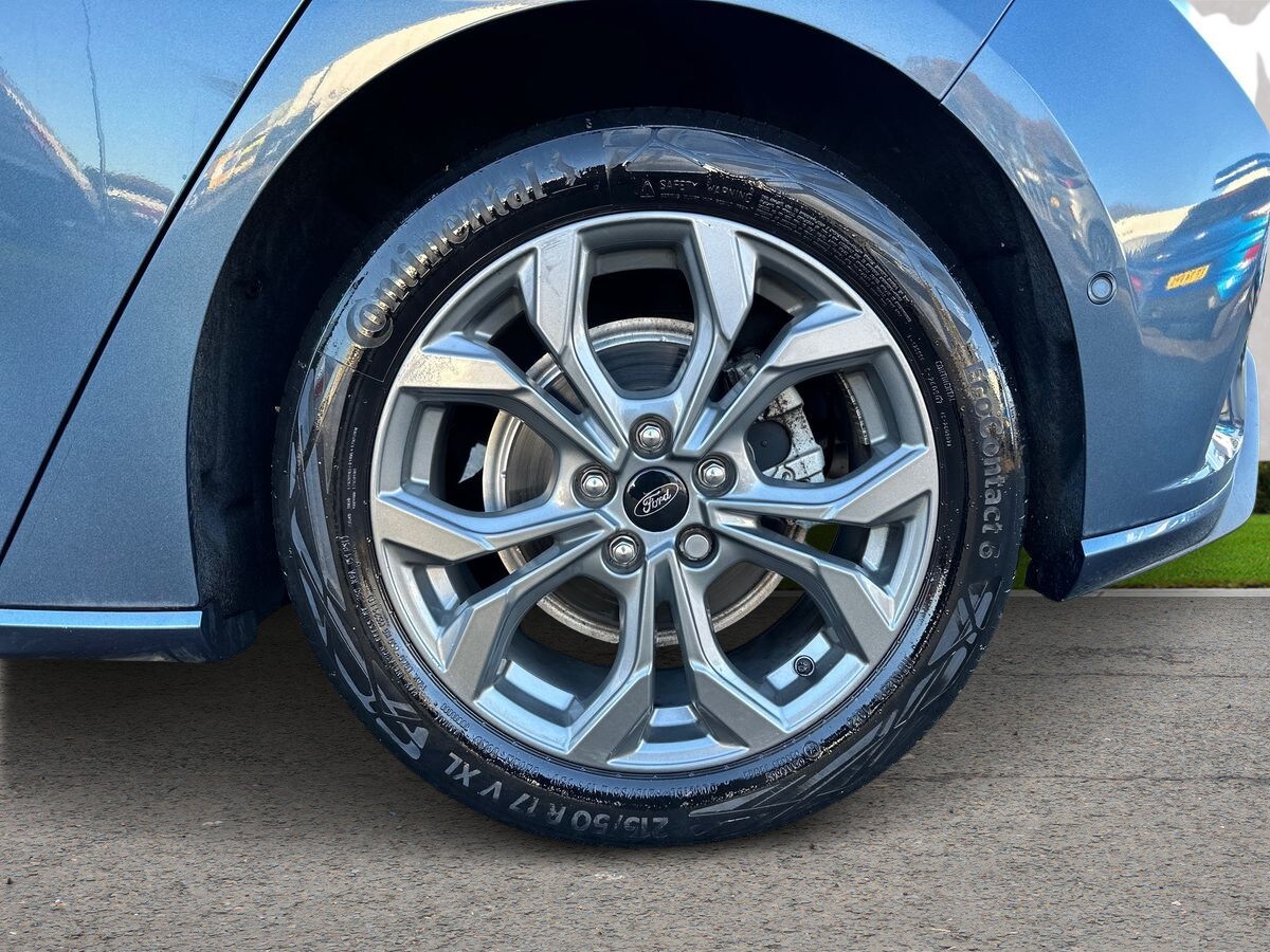 Used Ford Focus 2022 for sale - 76796204: Photo 9