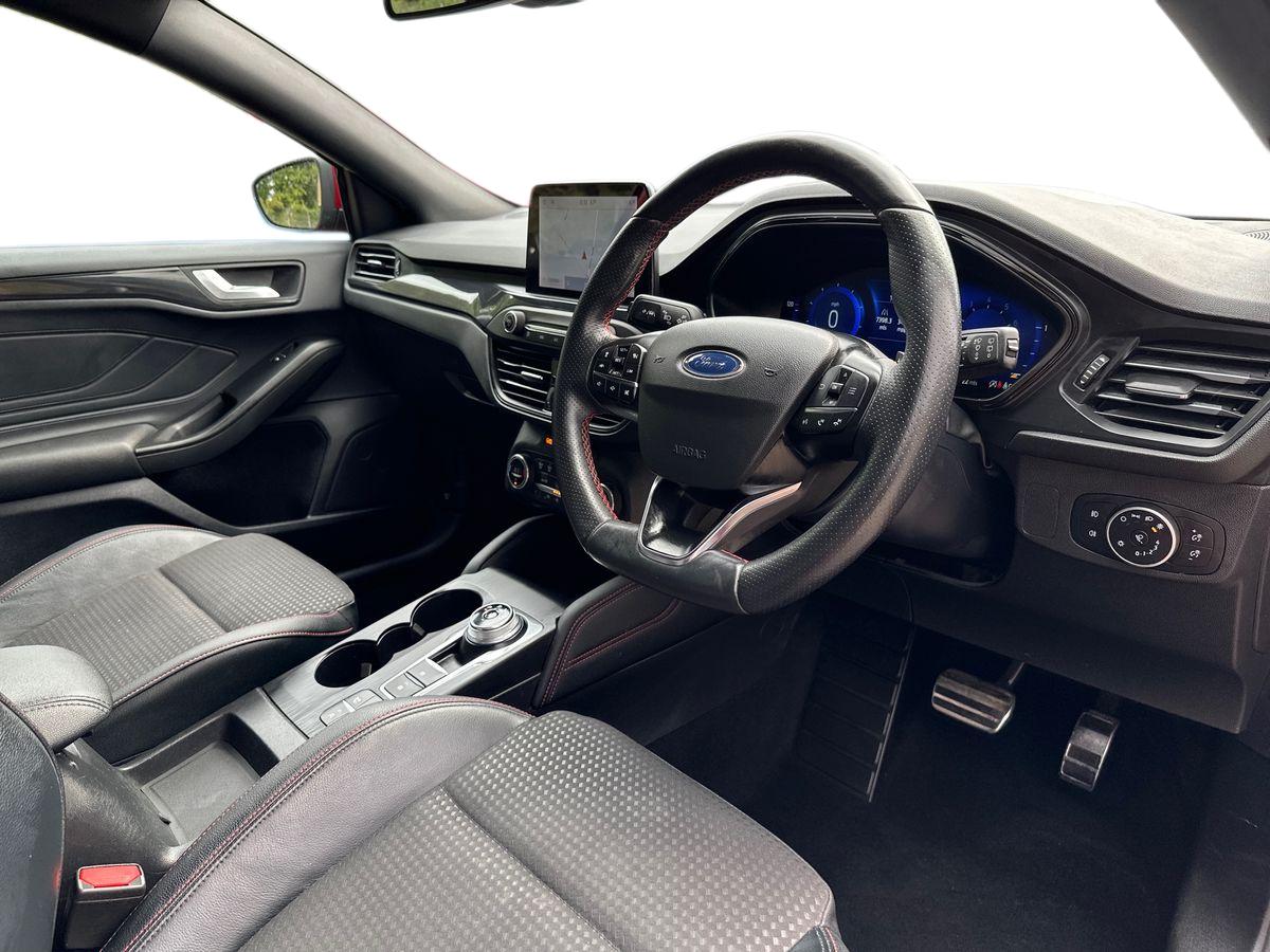 Used Ford Focus 2021 for sale - 76344039: Photo 10
