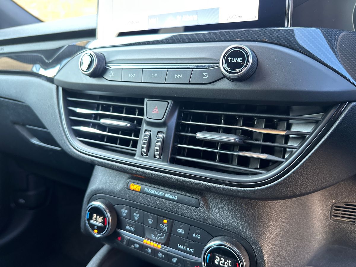 Used Ford Focus 2022 for sale - 76842202: Photo 22