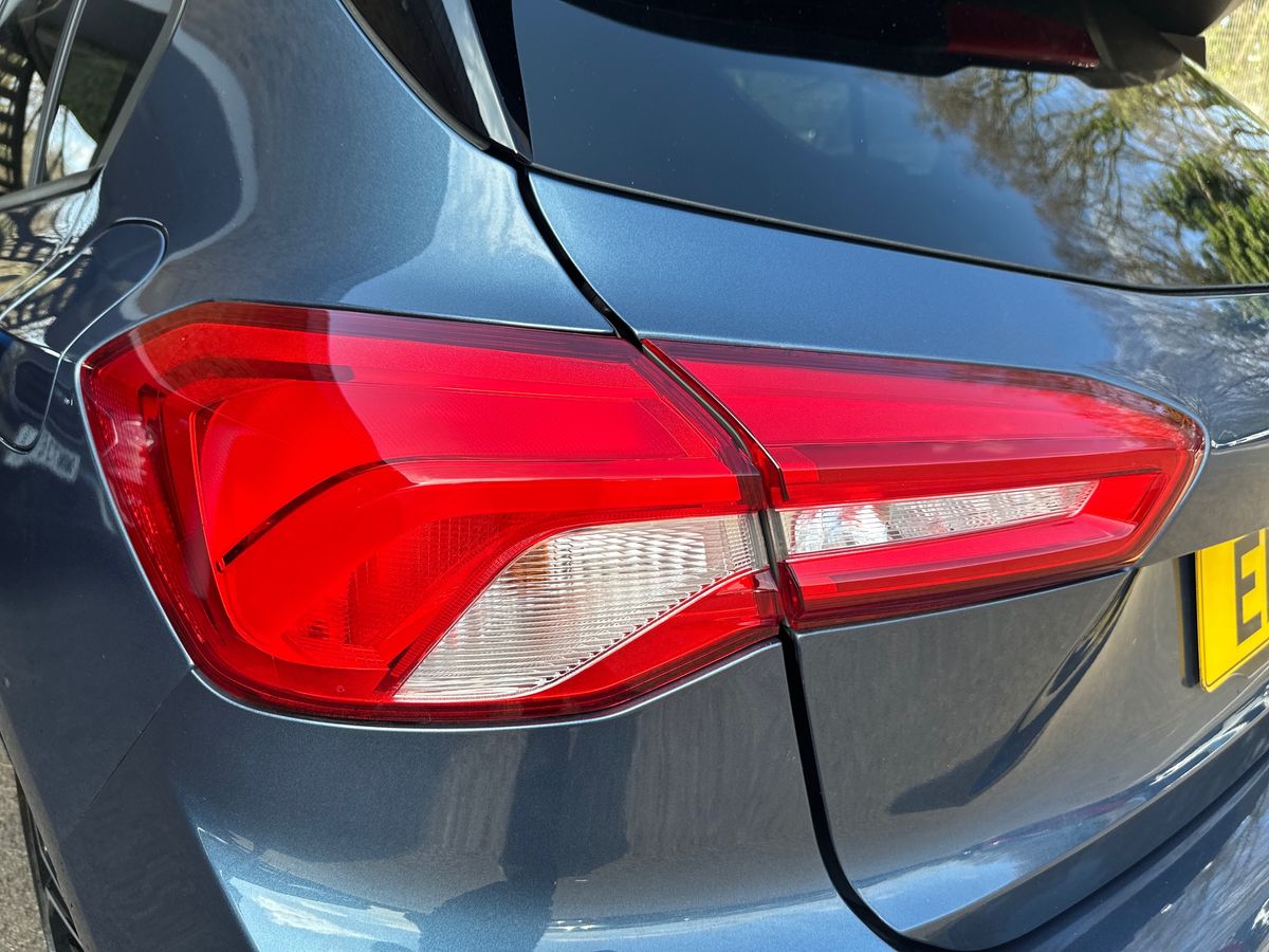 Used Ford Focus 2022 for sale - 76842202: Photo 33