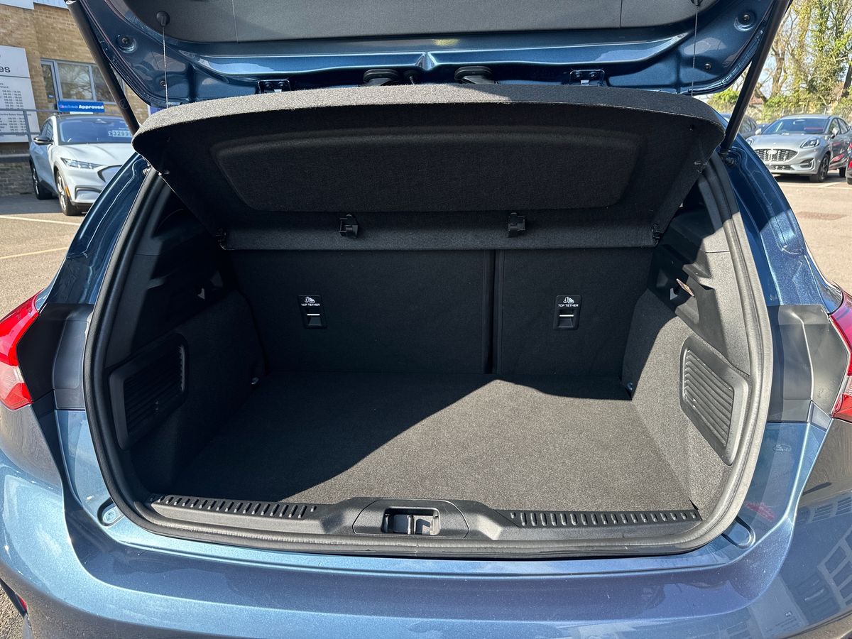 Used Ford Focus 2022 for sale - 76842202: Photo 34