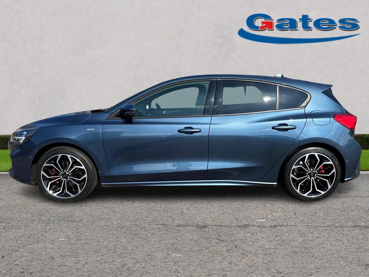 Used Ford Focus 2022 for sale - 76842202: Photo 4